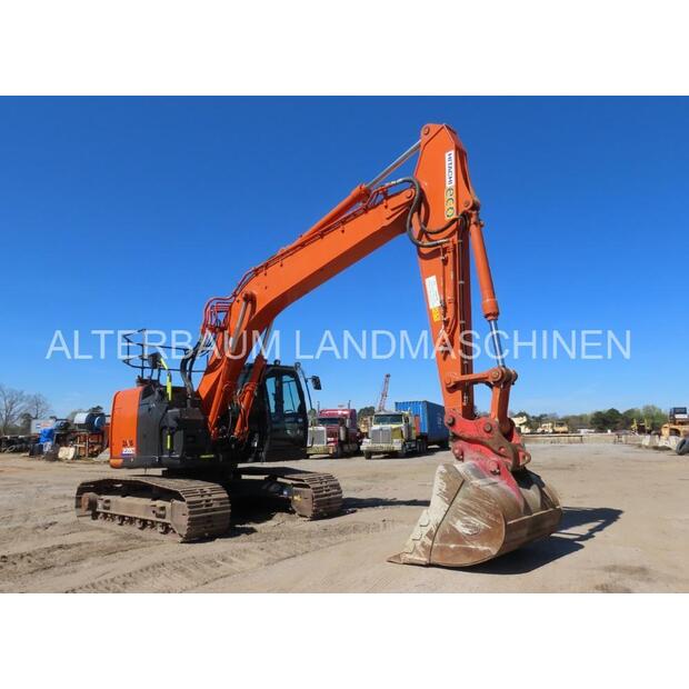 2021 Hitachi ZX225USLC-6-44840156