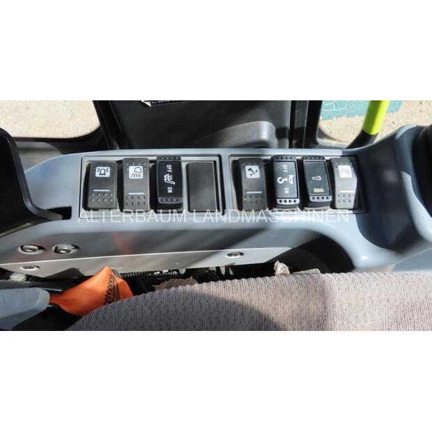 2021 Hitachi ZX225USLC-6-44840168