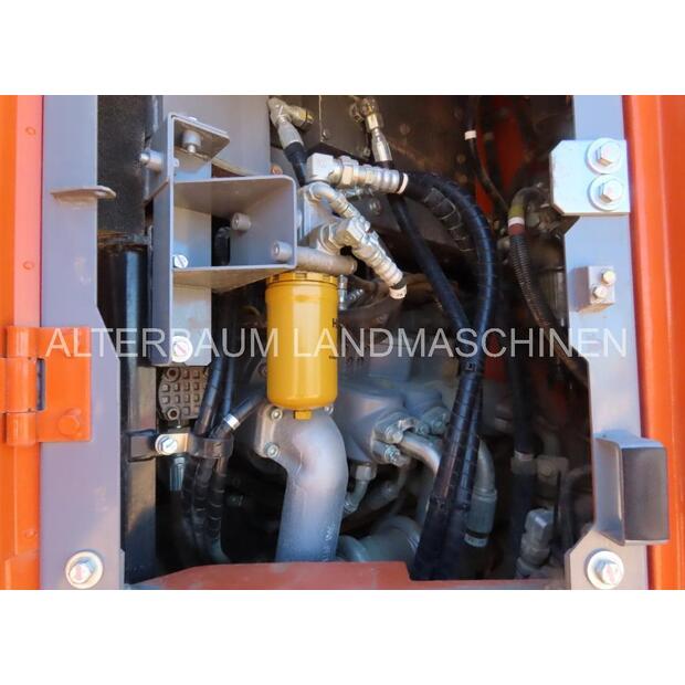 2021 Hitachi ZX225USLC-6-44840178