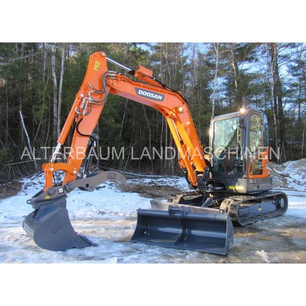 2022 Doosan DX62-44840184