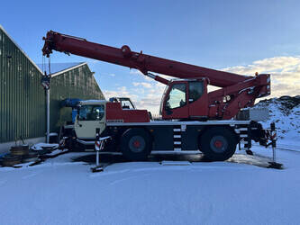 2017-liebherr-ltm-1040-2-1-1395333-44840237