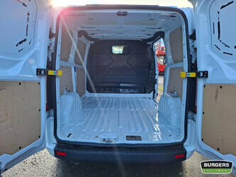 2019-ford-transit-custom-1403213-44840277