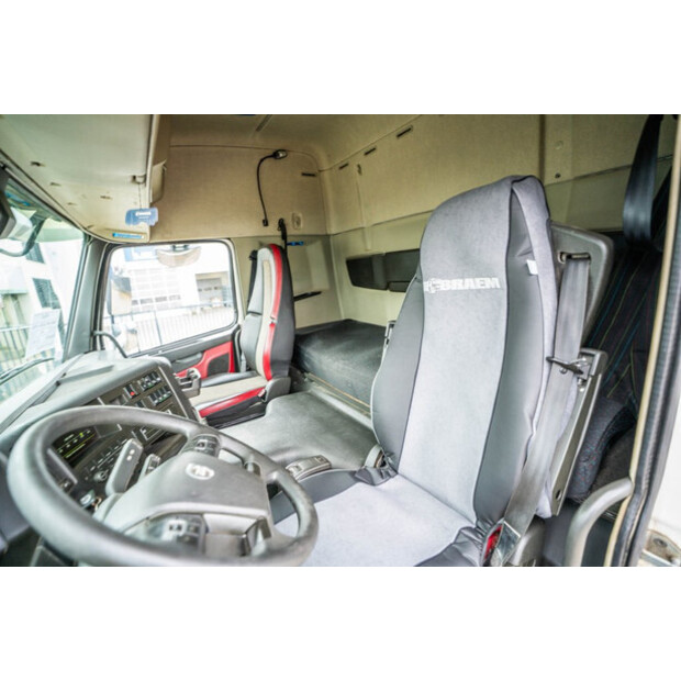 2017 Volvo FMX 460-44840477