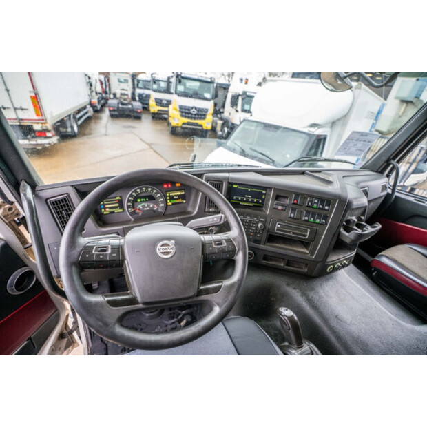 2017 Volvo FMX 460-44840479