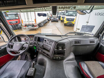 2017-volvo-fmx-460-1403214-44840480