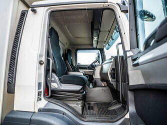 2014-man-tgm-15-250-bl-44840529