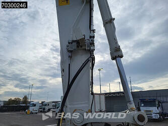 2017-komatsu-pc210lc-10-1371817-44840812