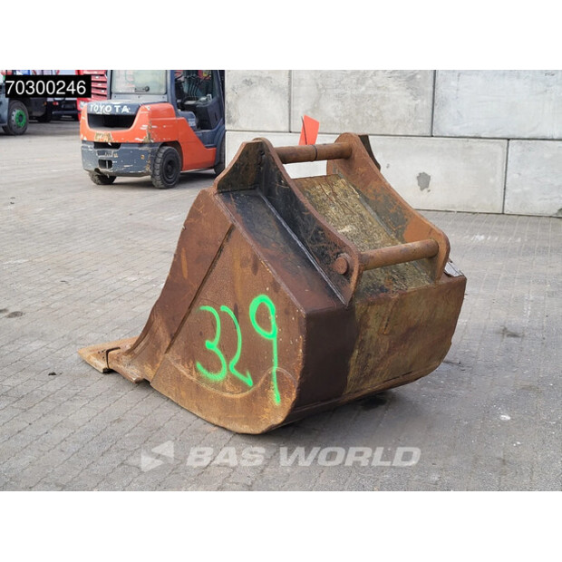 2017 كوماتسو PC210LC-10-44840823