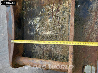 2017-komatsu-pc210lc-10-1371817-44840832