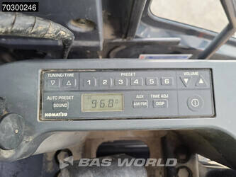 2017-komatsu-pc210lc-10-1371817-44840860