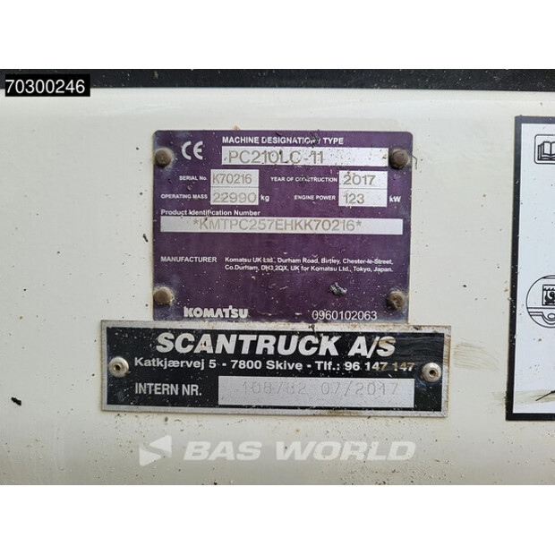 2017 كوماتسو PC210LC-10-44840867