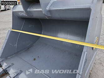 2021-komatsu-pc210lc-11e0-44841043