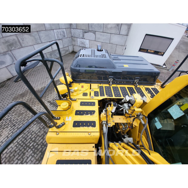 2021 كوماتسو PC210LC-11E0-44841046