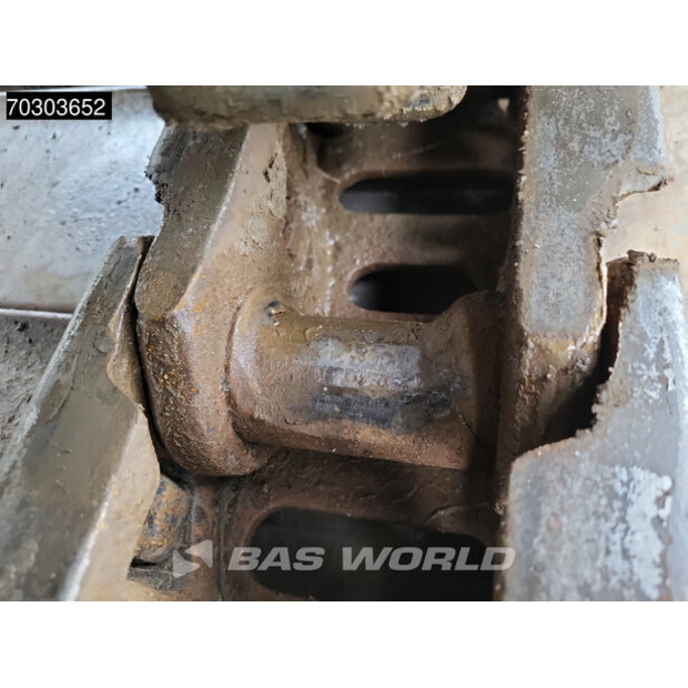 2021 كوماتسو PC210LC-11E0-44841054