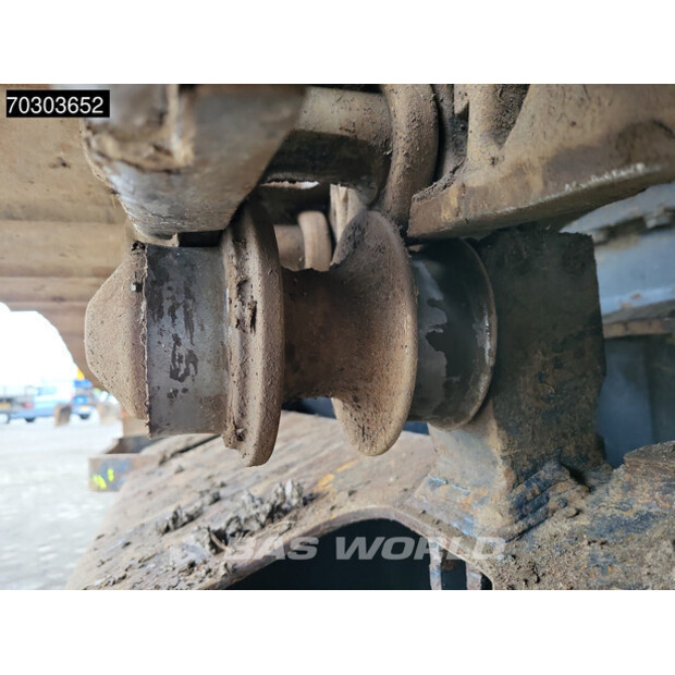 2021 كوماتسو PC210LC-11E0-44841056