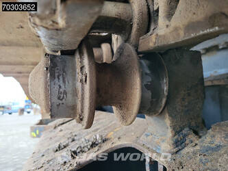 2021-komatsu-pc210lc-11e0-44841056