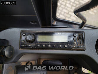 2021-komatsu-pc210lc-11e0-44841059