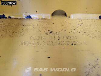 2021-komatsu-pc210lc-11e0-44841069