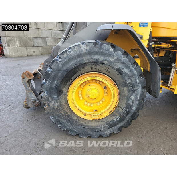 2015 فولفو L110H-44841095