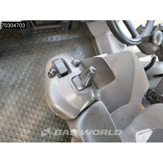 2015 فولفو L110H-44841104