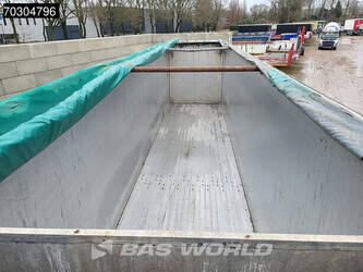 2018-kraker-others-44841125