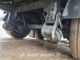 2018-kraker-others-44841141