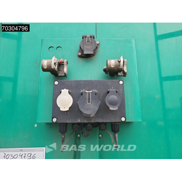 2018 كراكر OTHERS-44841143