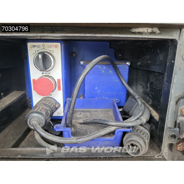 2018 كراكر OTHERS-44841150