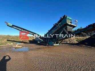 2011-powerscreen-chieftain-2100x-3-deck-screener-44848151