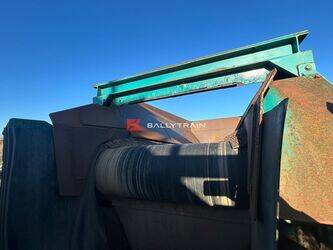2011-powerscreen-chieftain-2100x-3-deck-screener-44848153