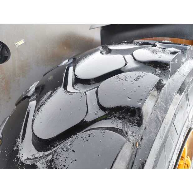 2022 Volvo L180H-44849552