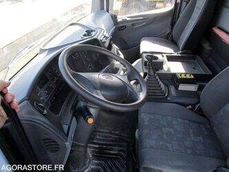 2007-mercedes-benz-axor-1403354-44855248