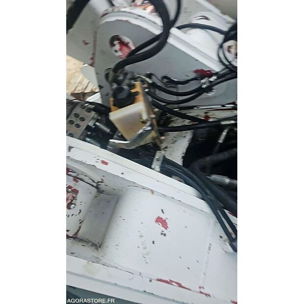 2008 ليبهير R974C-44855351