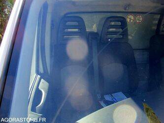 2013-iveco-daily-1403370-44855463