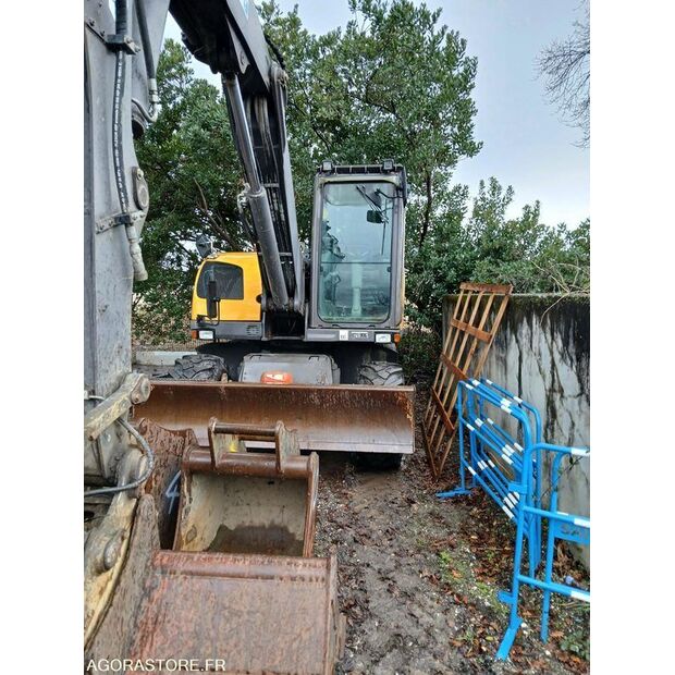 2015 ميكالاك 714MW-44855565