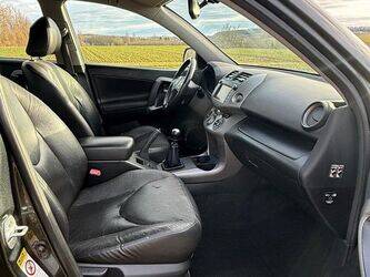 2006-toyota-rav4-44855644