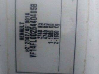 2015-renault-trafic-1402964-44855720