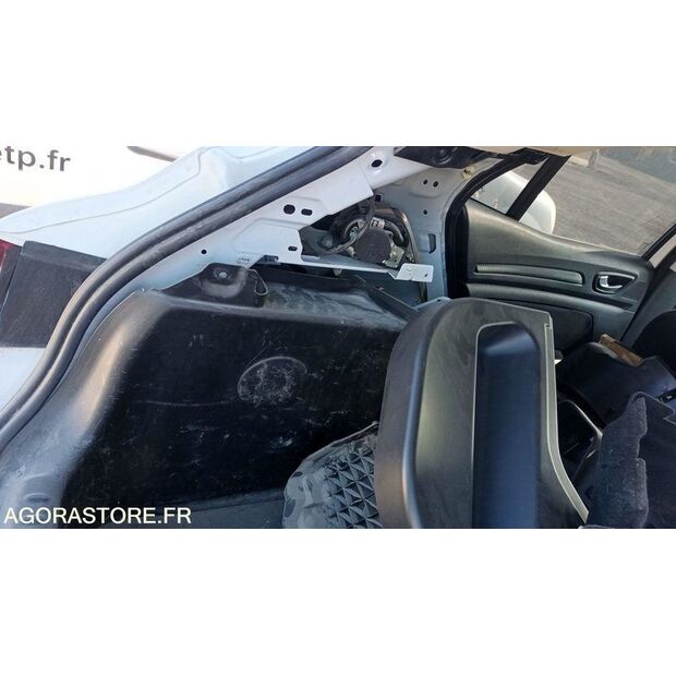 2019 Renault Megane-44855765