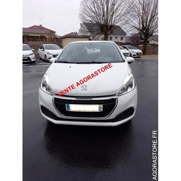 2015 Peugeot 208-44855771