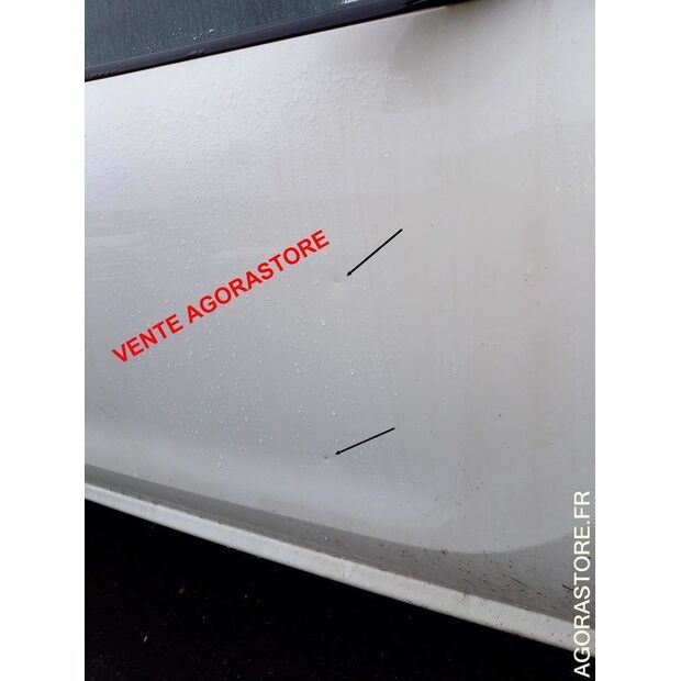 2015 Peugeot 208-44855794