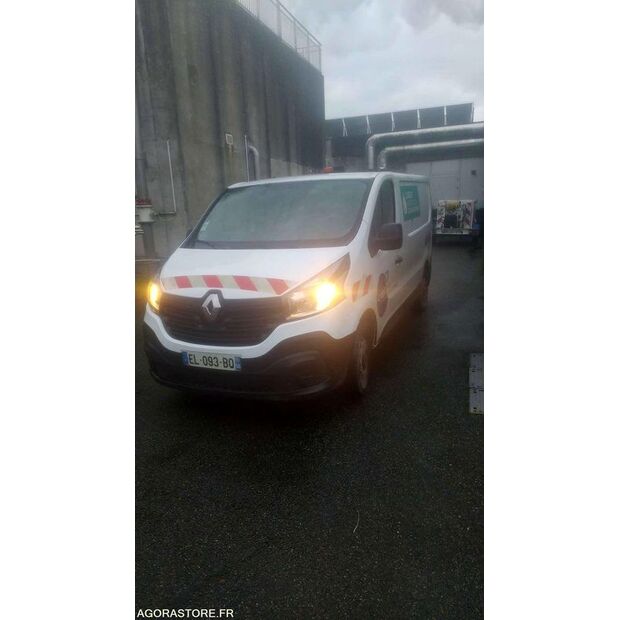 2017 Renault Trafic-44855863