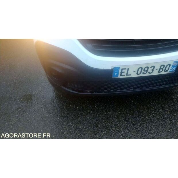 2017 Renault Trafic-44855864