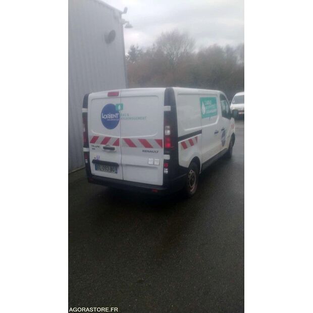 2017 Renault Trafic-44855877