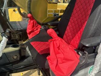 2024-caterpillar-320d-1403387-44855892