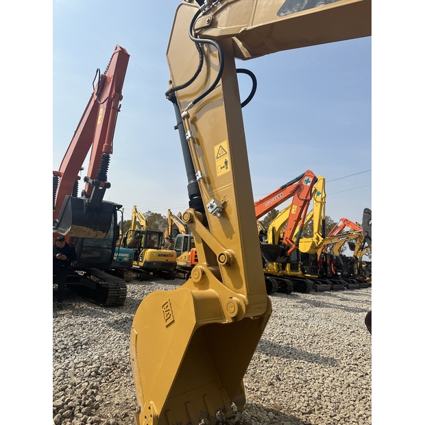 2024 Caterpillar 320D-44855894