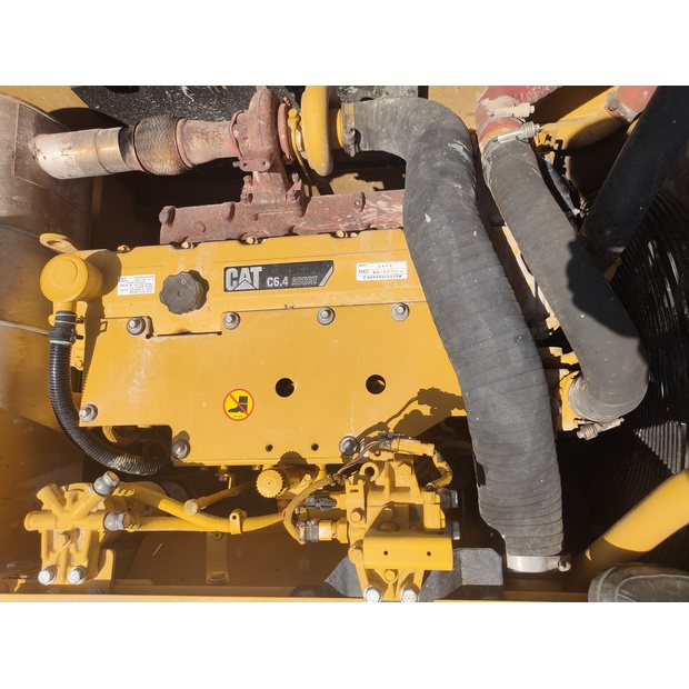 2023 Caterpillar 320D2L-44855898