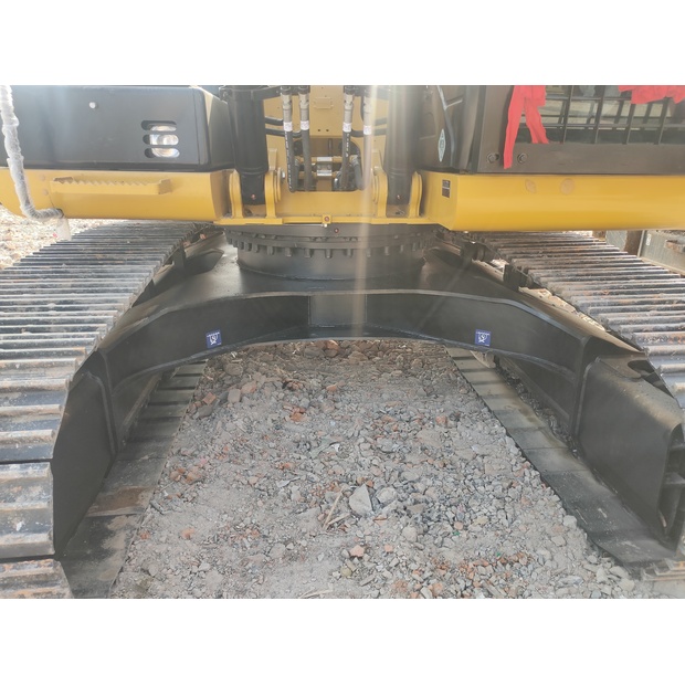 2023 كاتربيلر 320D2-44855919