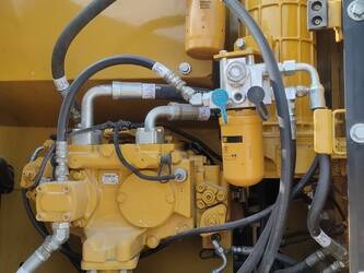 2023-caterpillar-320d2-1403388-44855924