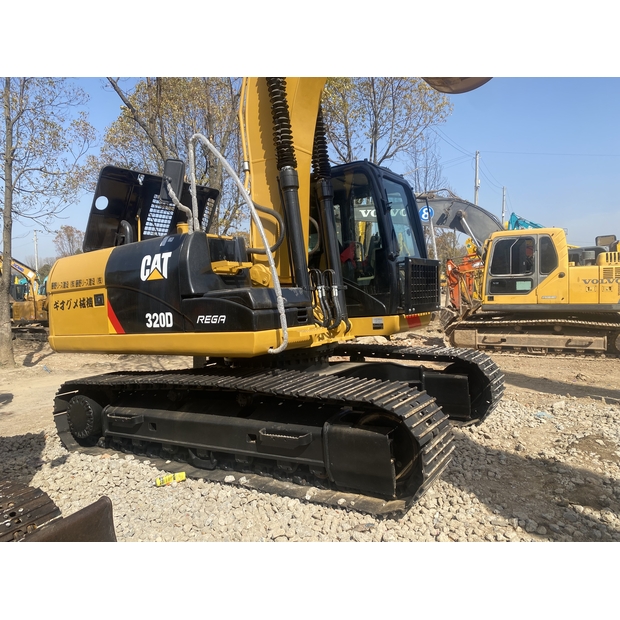 2024 Caterpillar 320D-44855990