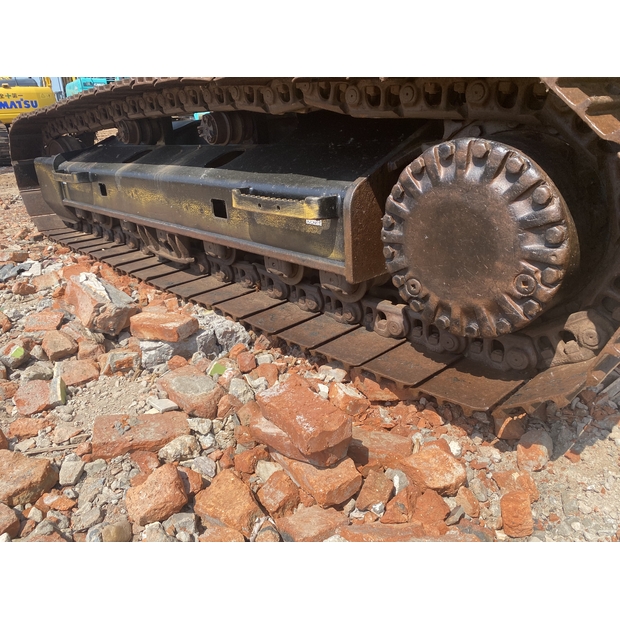 2023 كاتربيلر 2320D-44855997